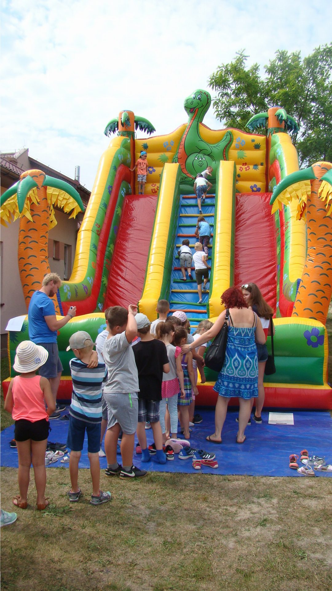 Tak się bawiliśmy na placu szkolnym