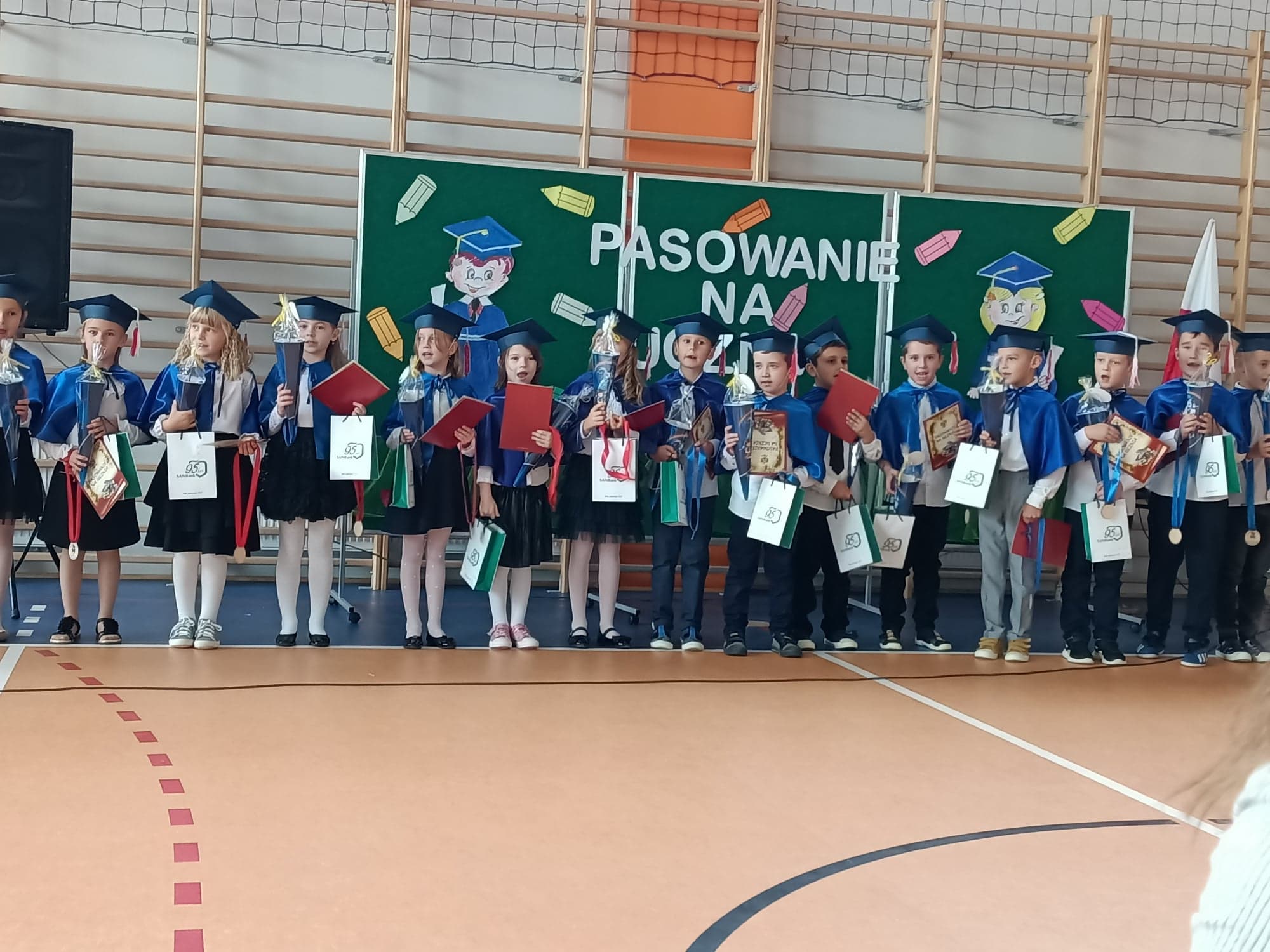 265703519_628973228863899_5439802475336130132_n