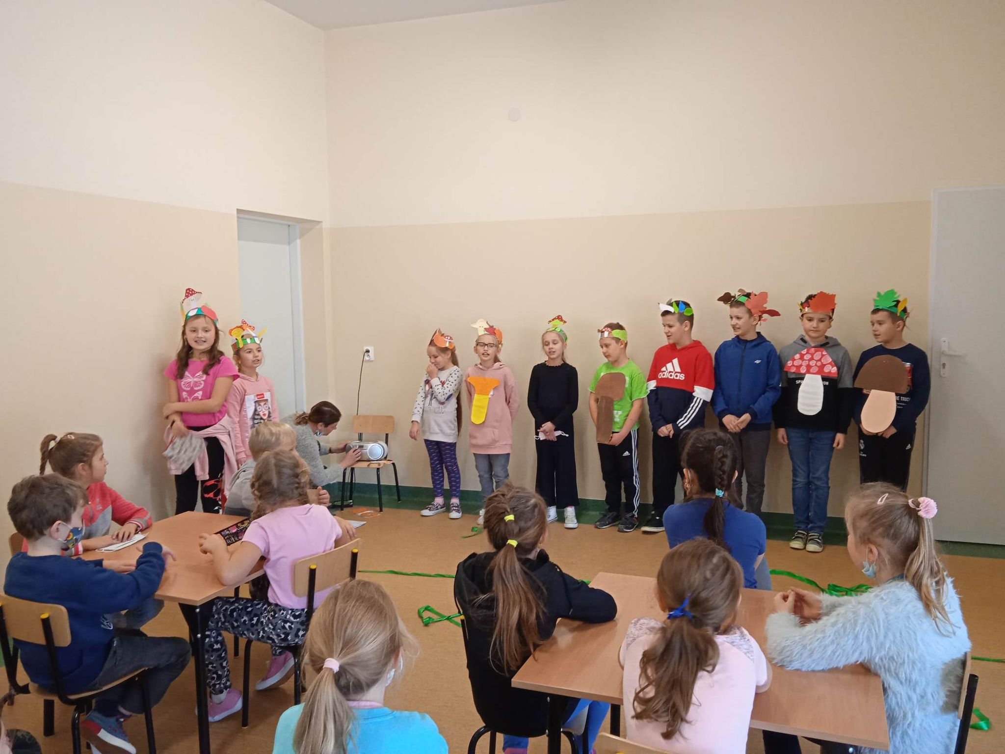 254081391_479820190015229_1932464473296685053_n