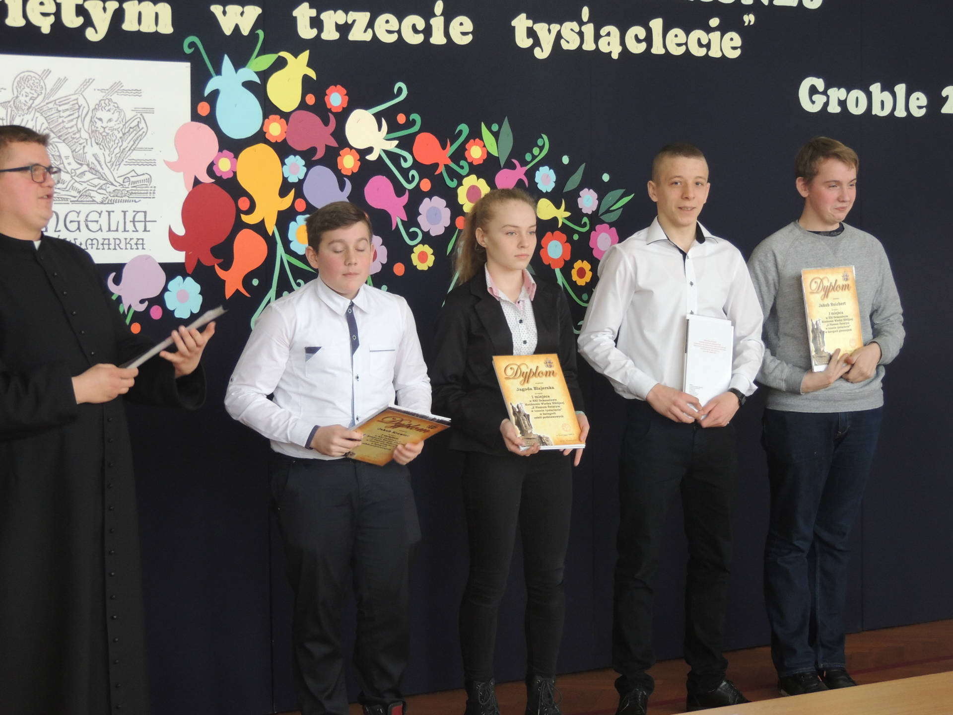 DEKANALNY KONKURS WIEDZY BIBLIJNEJ