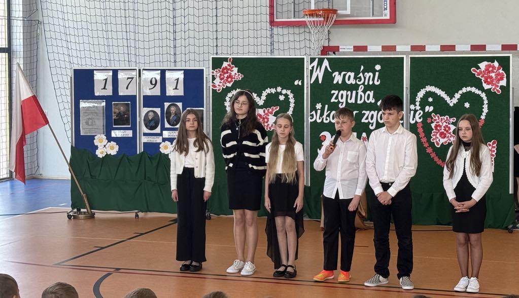 2024.05.02 Obchody 3-majowe (3)