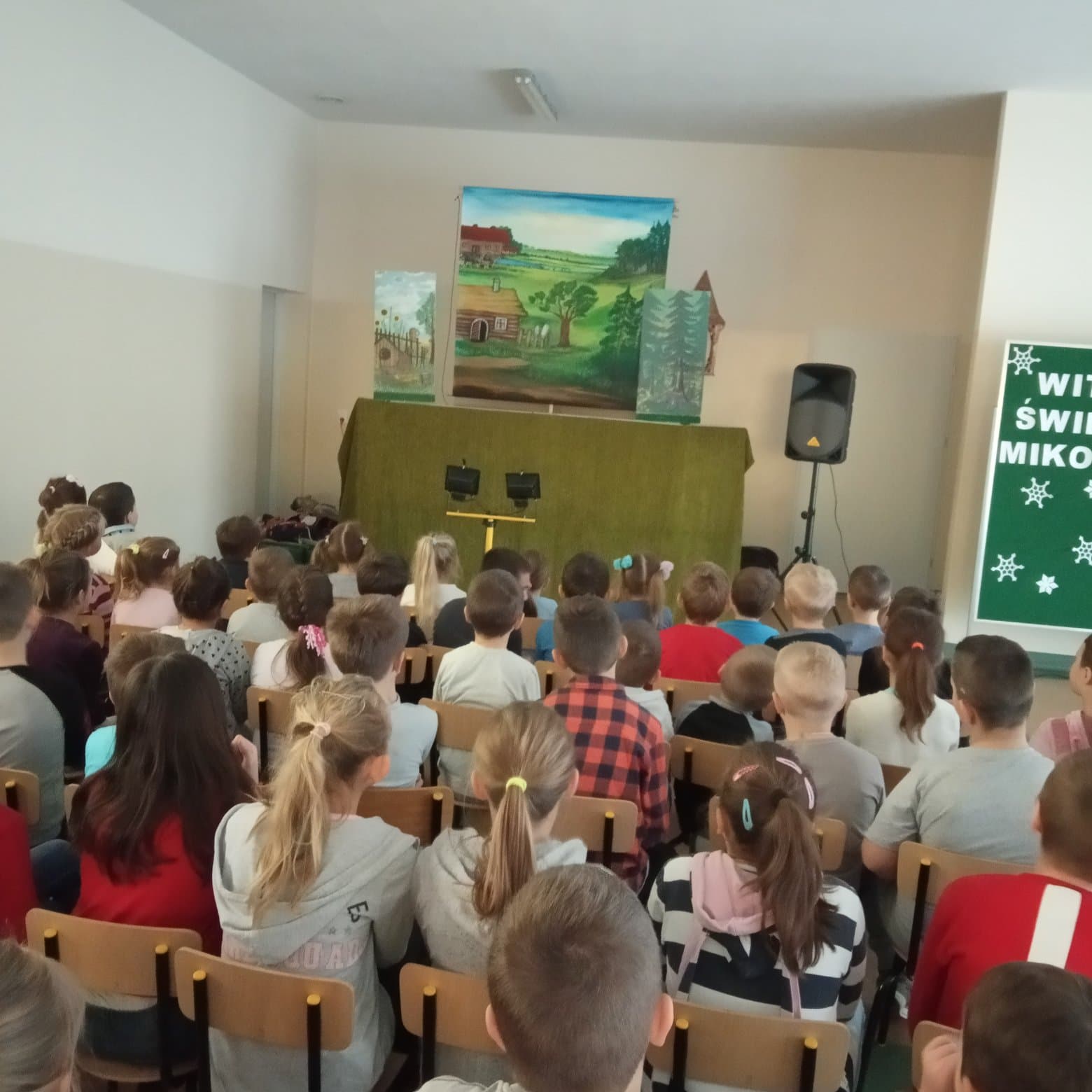 Teatr lalek „KRAKUS”- „Przydrożna kapliczka”