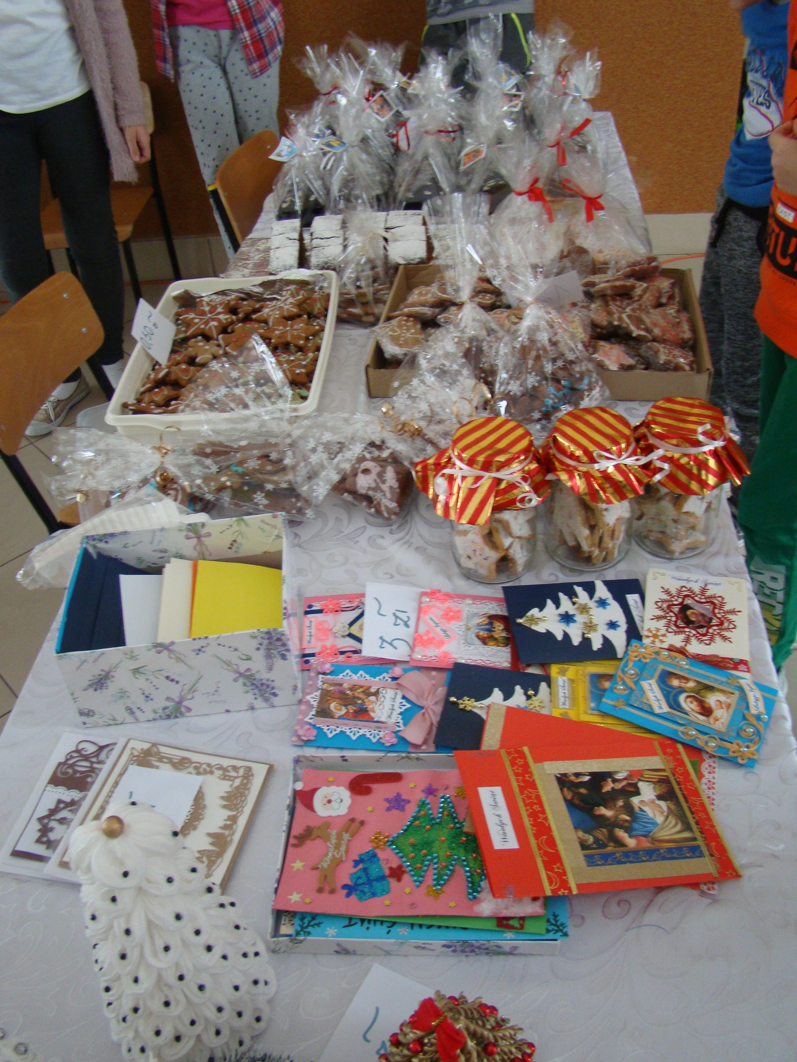 Kiermasz bożonarodzeniowy